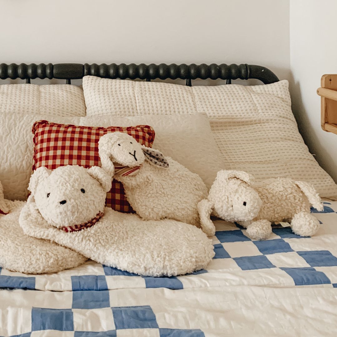 Organic Sleeping Puppy Music Box - Bella Luna Toys