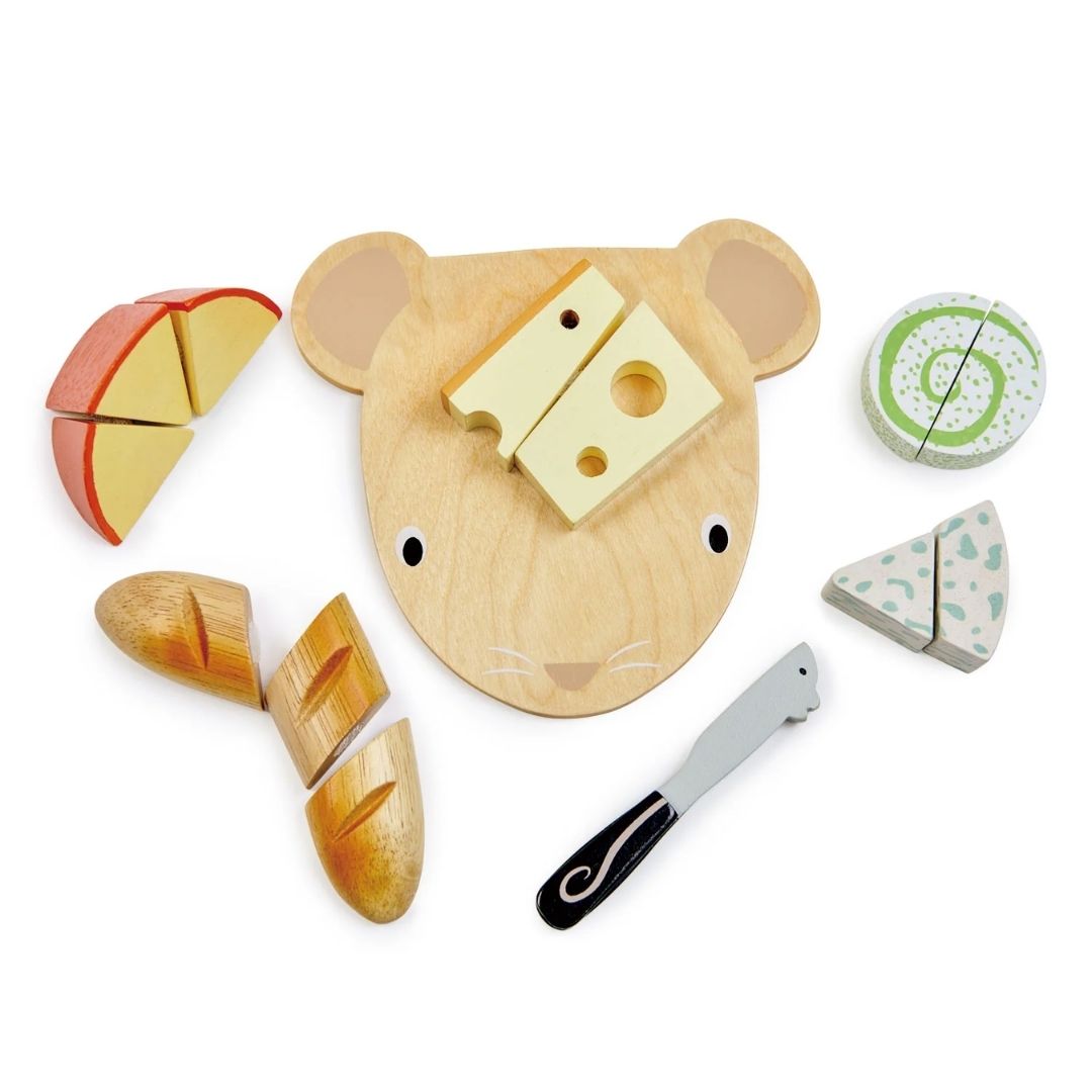 http://www.bellalunatoys.com/cdn/shop/products/tender-leaf-toys-cheese-chopping-board-bella-luna-toys.jpg?v=1682027487