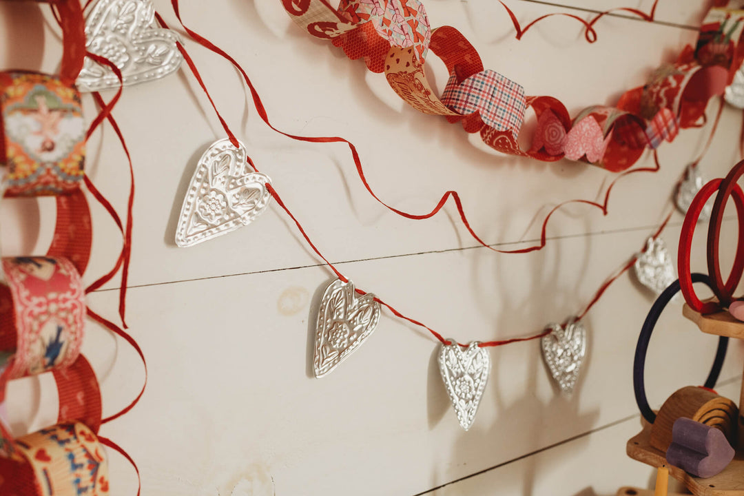 Craft an Embossed Tin Valentine's Garland