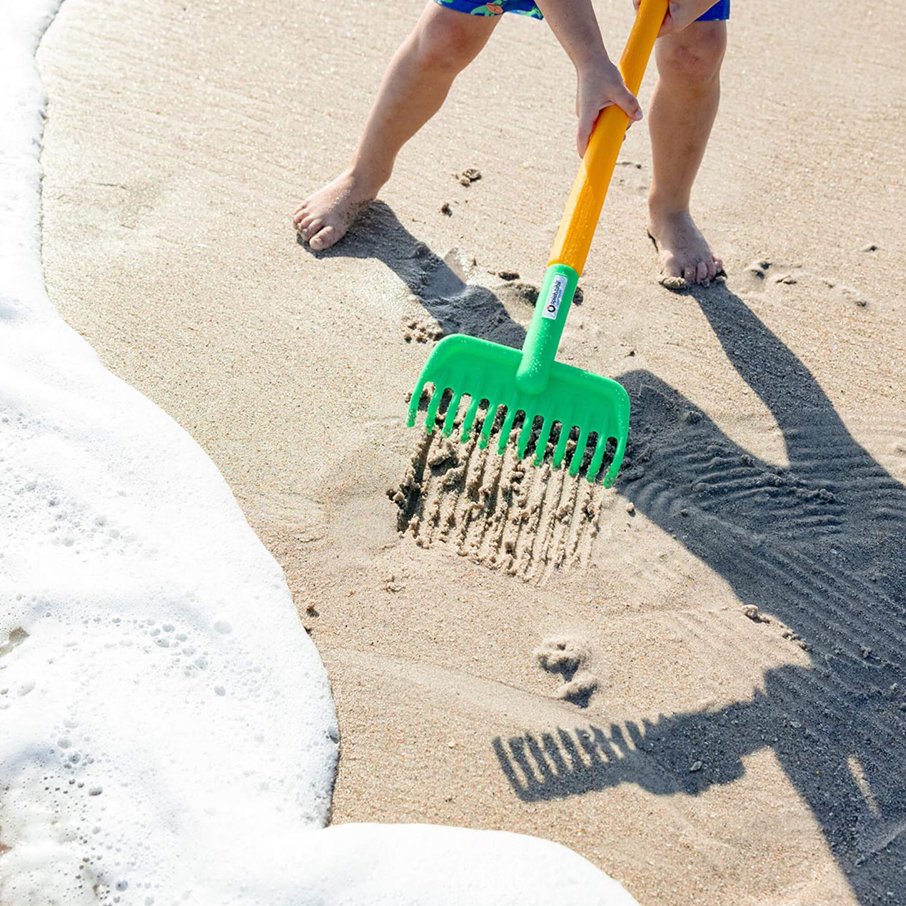 Kids Rake Small Children's Long Handled Garden Rake