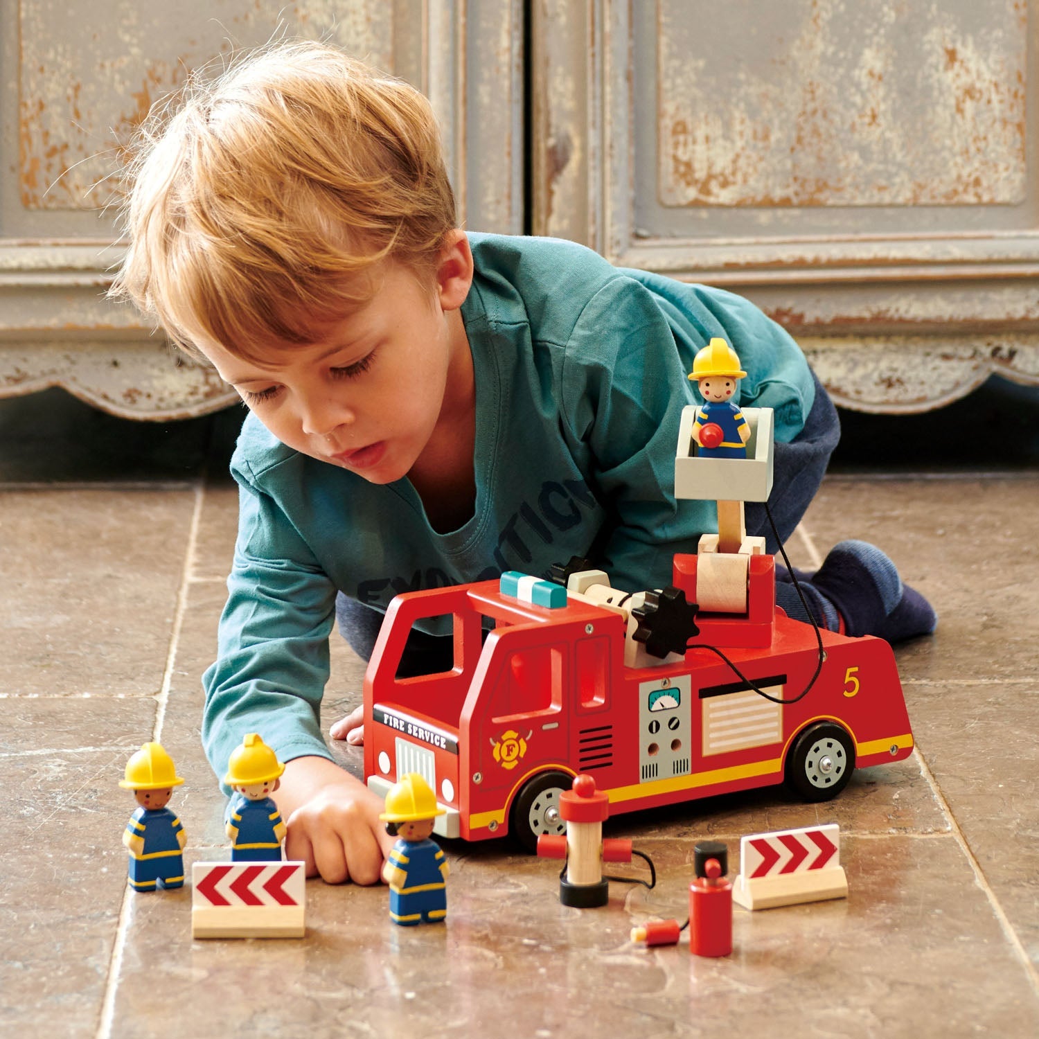 Firefighting Toy Wooden Fire Engine and Firefighter Play Set
