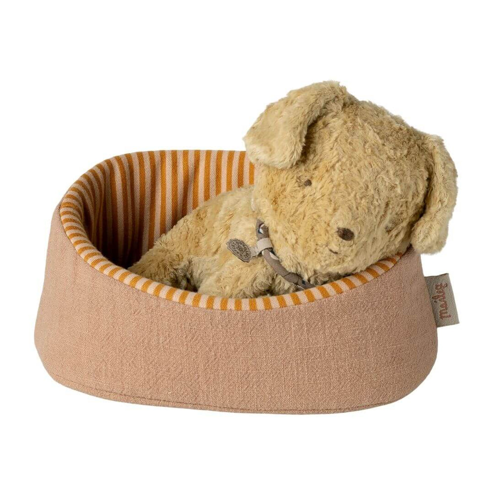 Maileg pet basket in powder beige with yellow striped interior, with a small Maileg puppy inside - Bella Luna Toys