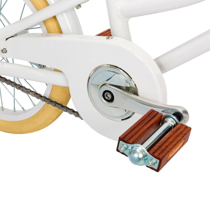 Banwood - Classic children's bike with wooden pedals - White