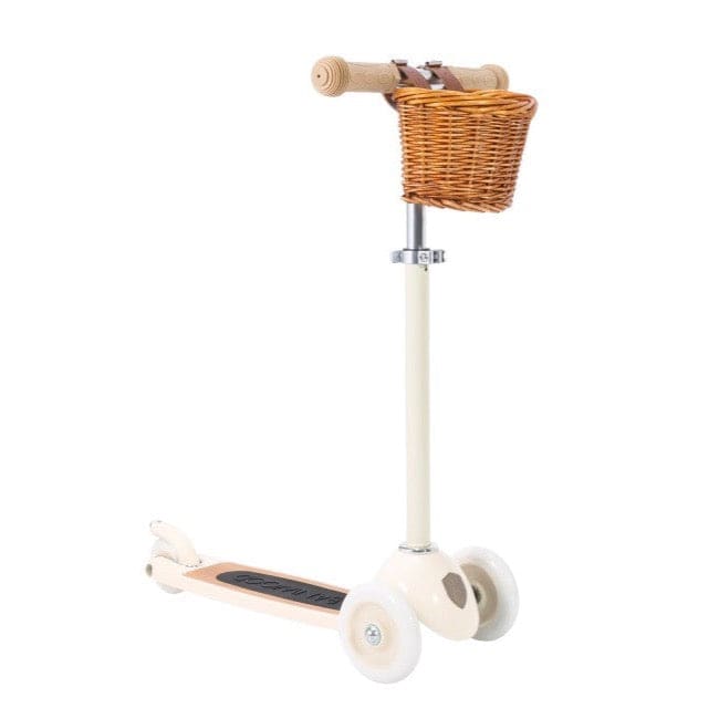 Banwood vintage-style 3-wheeled scooter with wicker handlebar basket - Cream | Bella Luna Toys