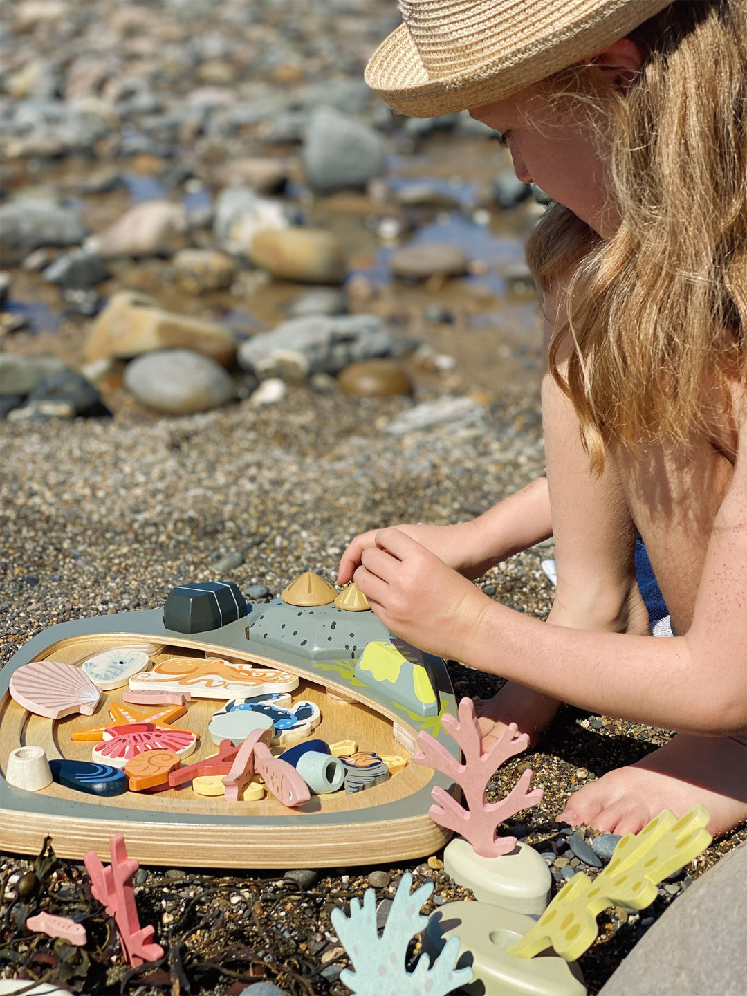 Tender Leaf - My Little Rock Pool - Bella Luna Toys Tender Leaf - My Little Rock Pool - Bella Luna Toys