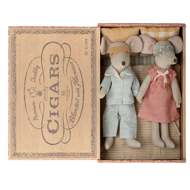 Maileg Mom and Dad Mouse in a Cigar Box - Stuffed Animals -  Bella Luna Toys