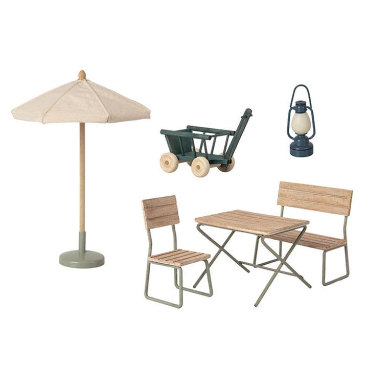 Maileg Outdoor Furniture and Accessory Bundle - Dollhouse Accessories -  Bella Luna Toys